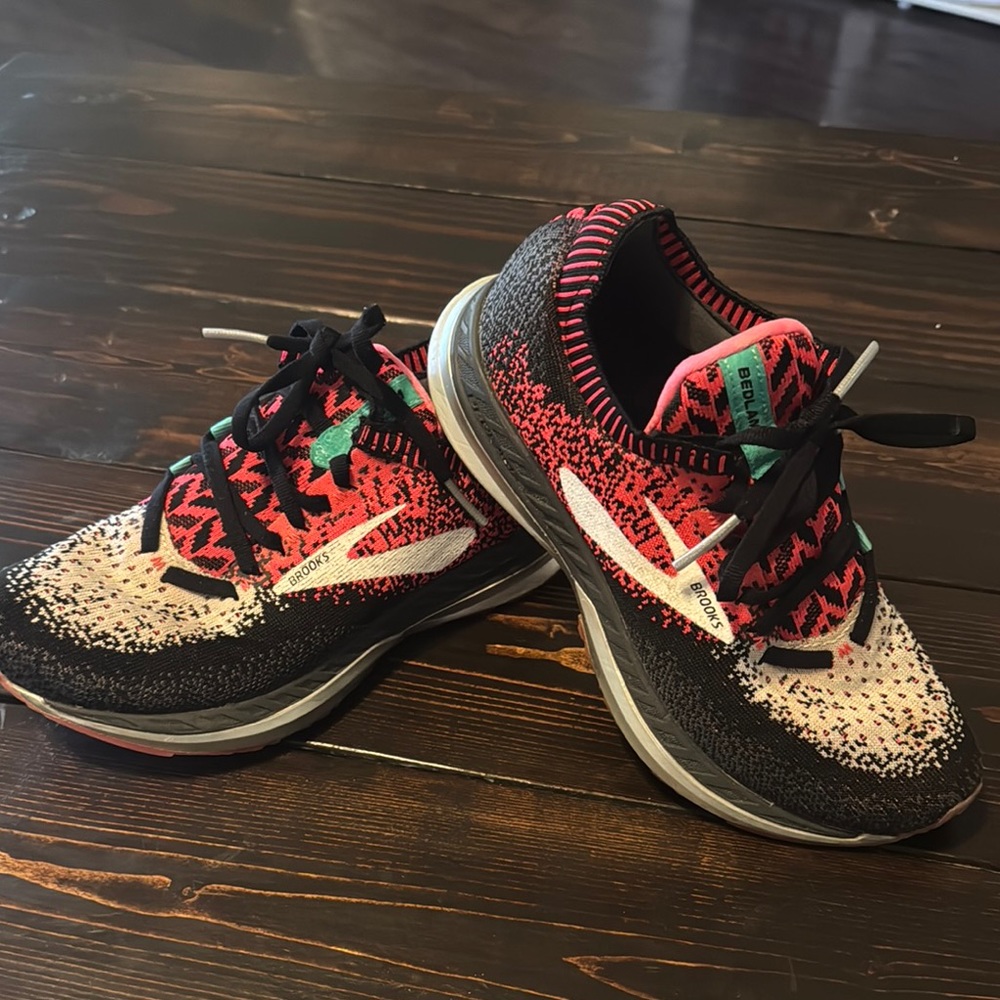 Brooks Women's Black White Pink Green Knit Running Shoes